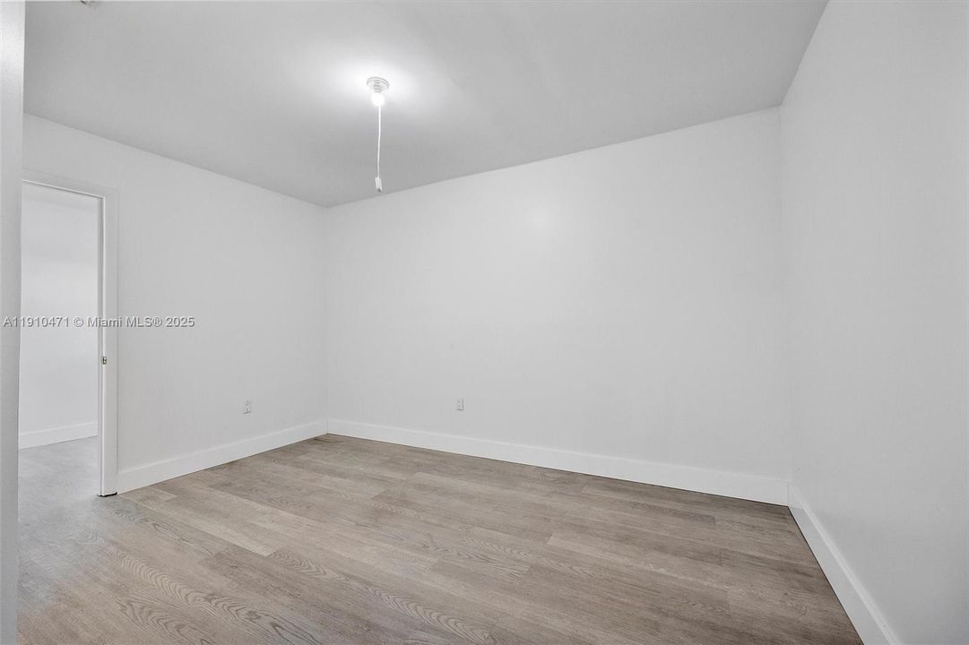 На продажу: $1,050,000 (3 спален, 2 ванн, 1696 Квадратных фут)