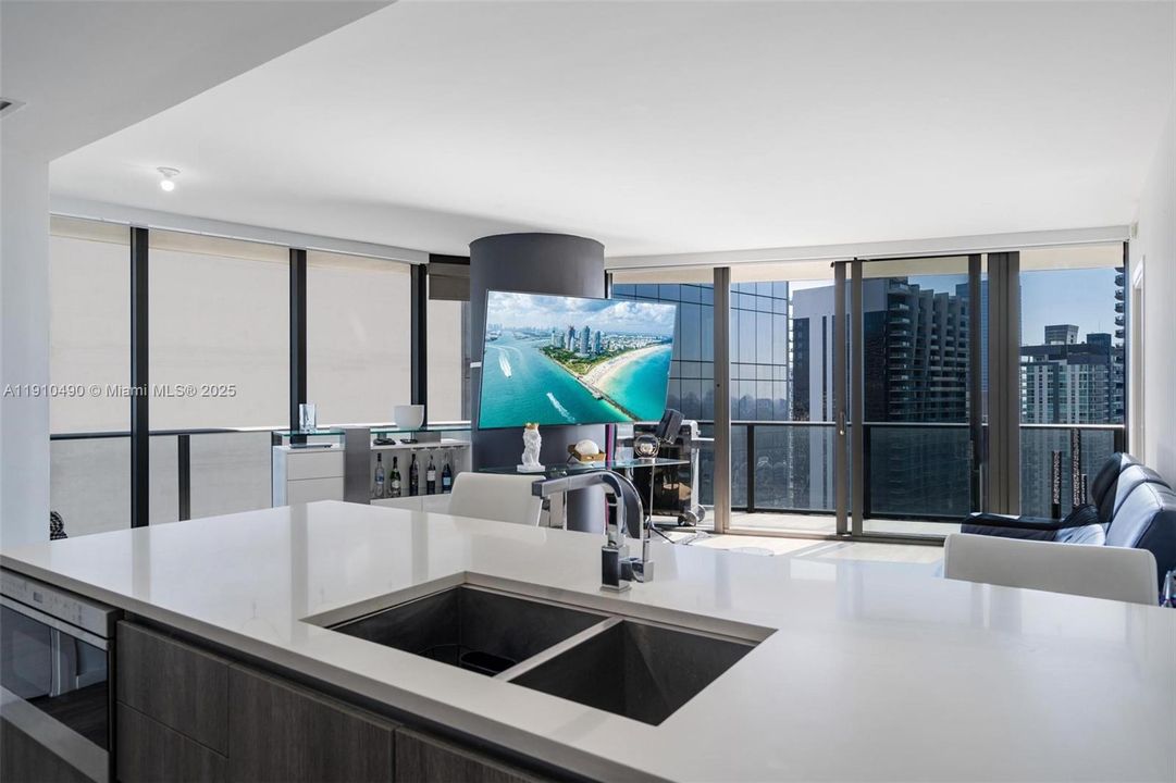 待售: $1,075,000 (3 贝兹, 3 浴室, 1334 平方英尺)