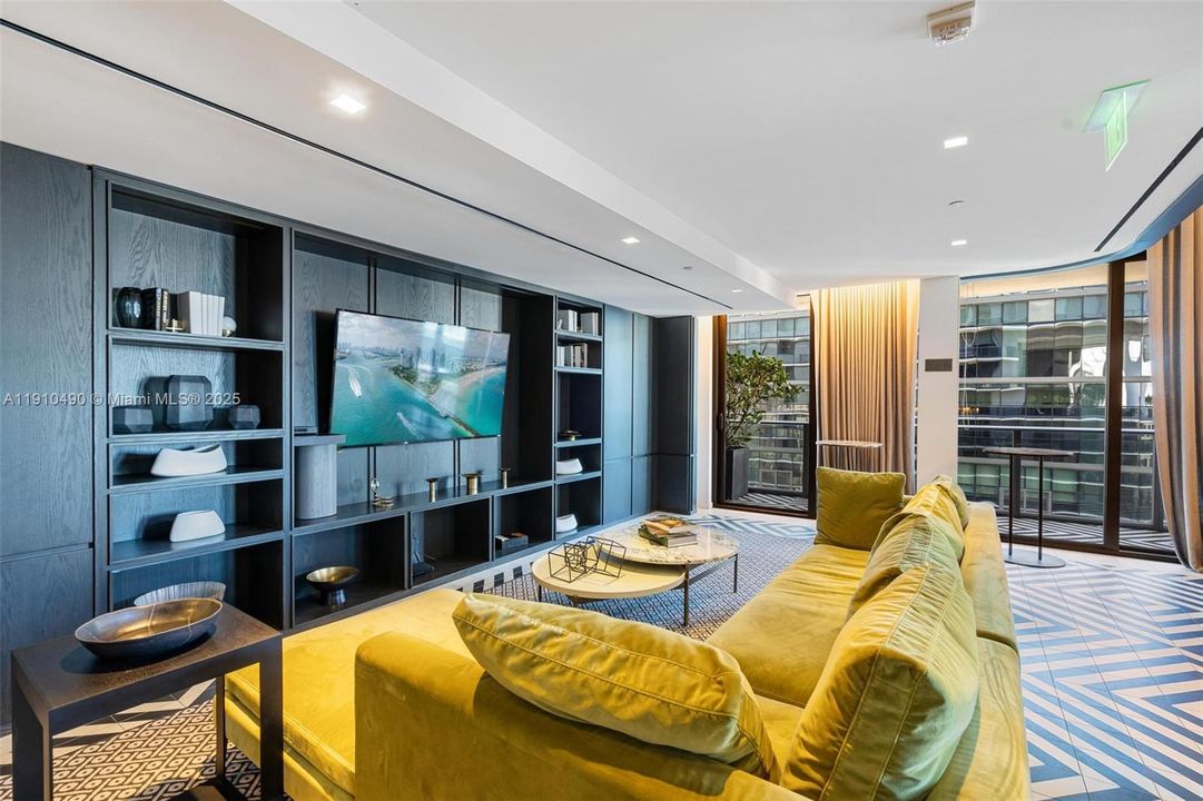 待售: $1,075,000 (3 贝兹, 3 浴室, 1334 平方英尺)