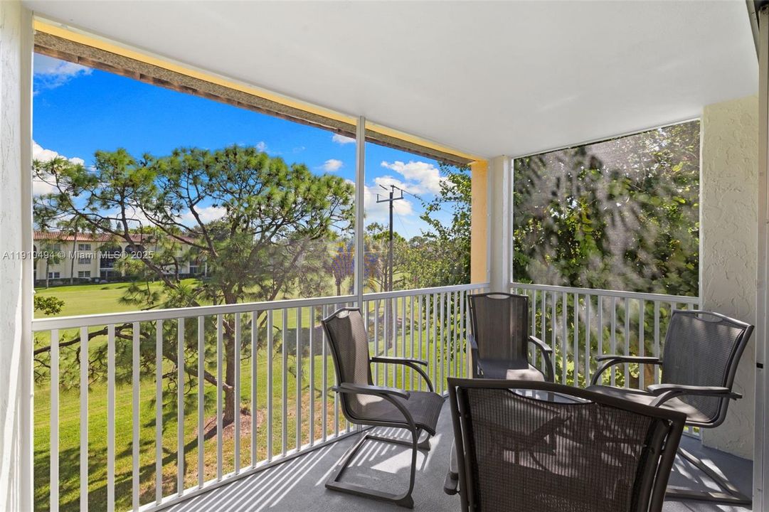 En Venta: $203,000 (2 camas, 2 baños, 1164 Pies cuadrados)