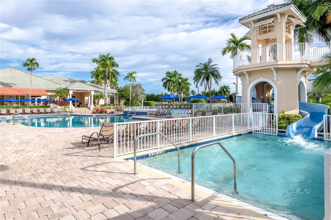 Active With Contract: $4,000 (3 beds, 2 baths, 1420 Square Feet)