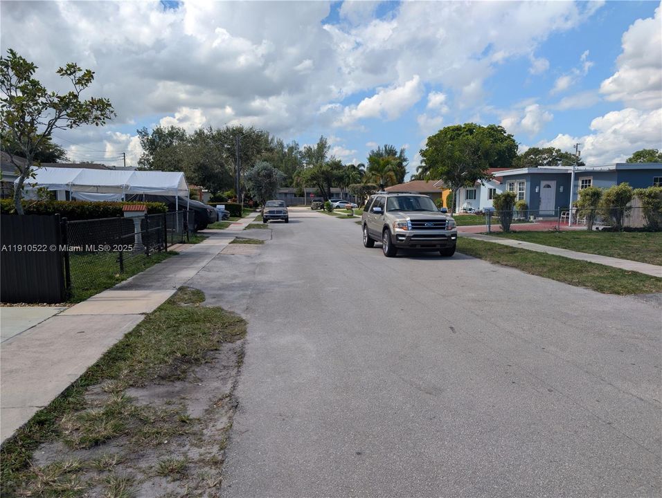 Activo con contrato: $149,900 (0.10 acres)