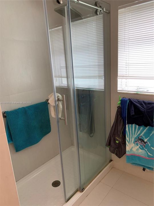 En Venta: $245,000 (1 camas, 1 baños, 825 Pies cuadrados)