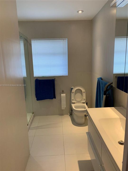 En Venta: $245,000 (1 camas, 1 baños, 825 Pies cuadrados)