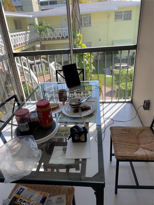 En Venta: $245,000 (1 camas, 1 baños, 825 Pies cuadrados)