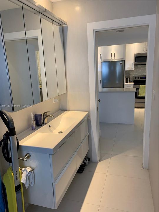 En Venta: $245,000 (1 camas, 1 baños, 825 Pies cuadrados)