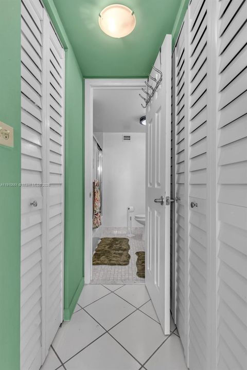 Activo con contrato: $214,999 (1 camas, 1 baños, 855 Pies cuadrados)