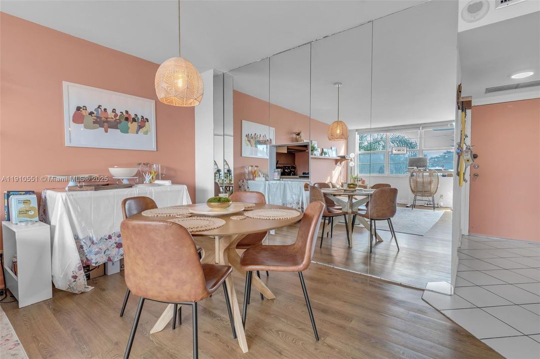 Activo con contrato: $214,999 (1 camas, 1 baños, 855 Pies cuadrados)