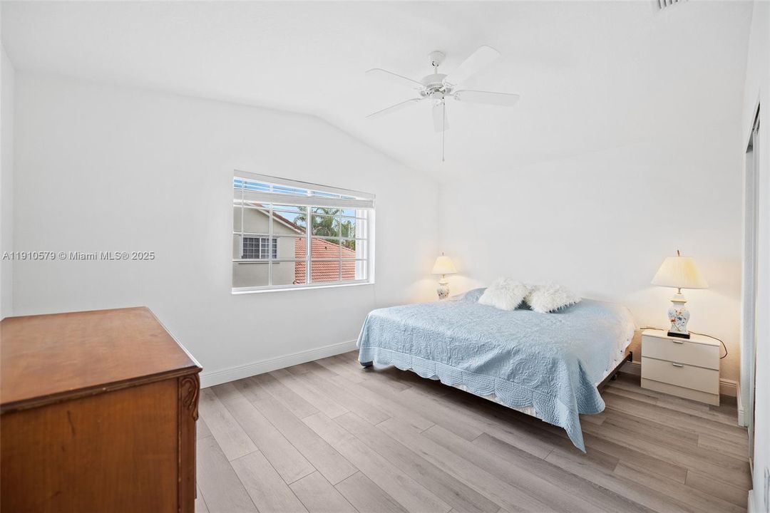 На продажу: $518,000 (3 спален, 3 ванн, 1576 Квадратных фут)