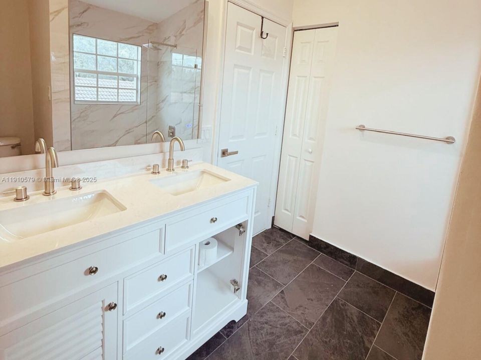 На продажу: $518,000 (3 спален, 3 ванн, 1576 Квадратных фут)