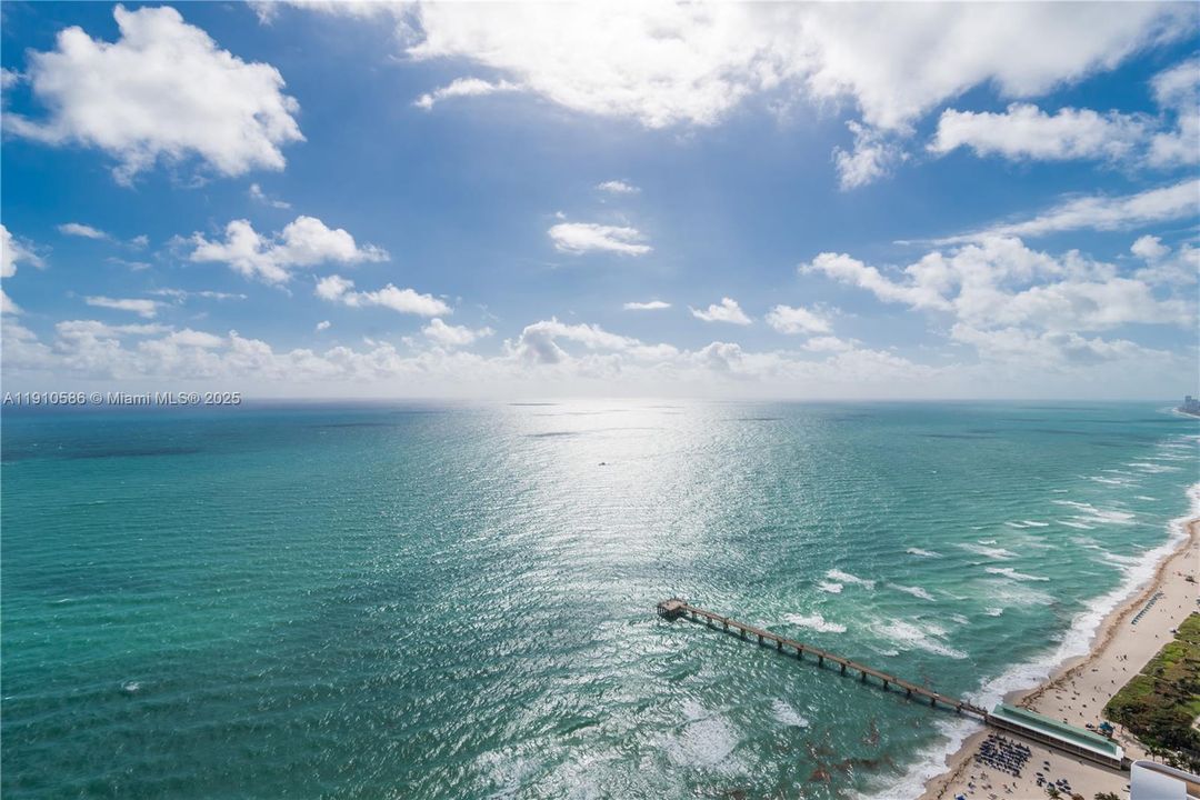 В аренду: $30,000 (3 спален, 4 ванн, 2915 Квадратных фут)