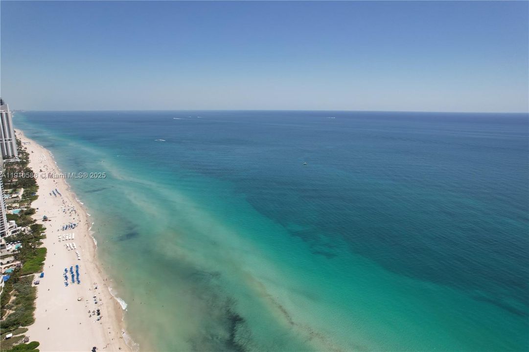 В аренду: $30,000 (3 спален, 4 ванн, 2915 Квадратных фут)