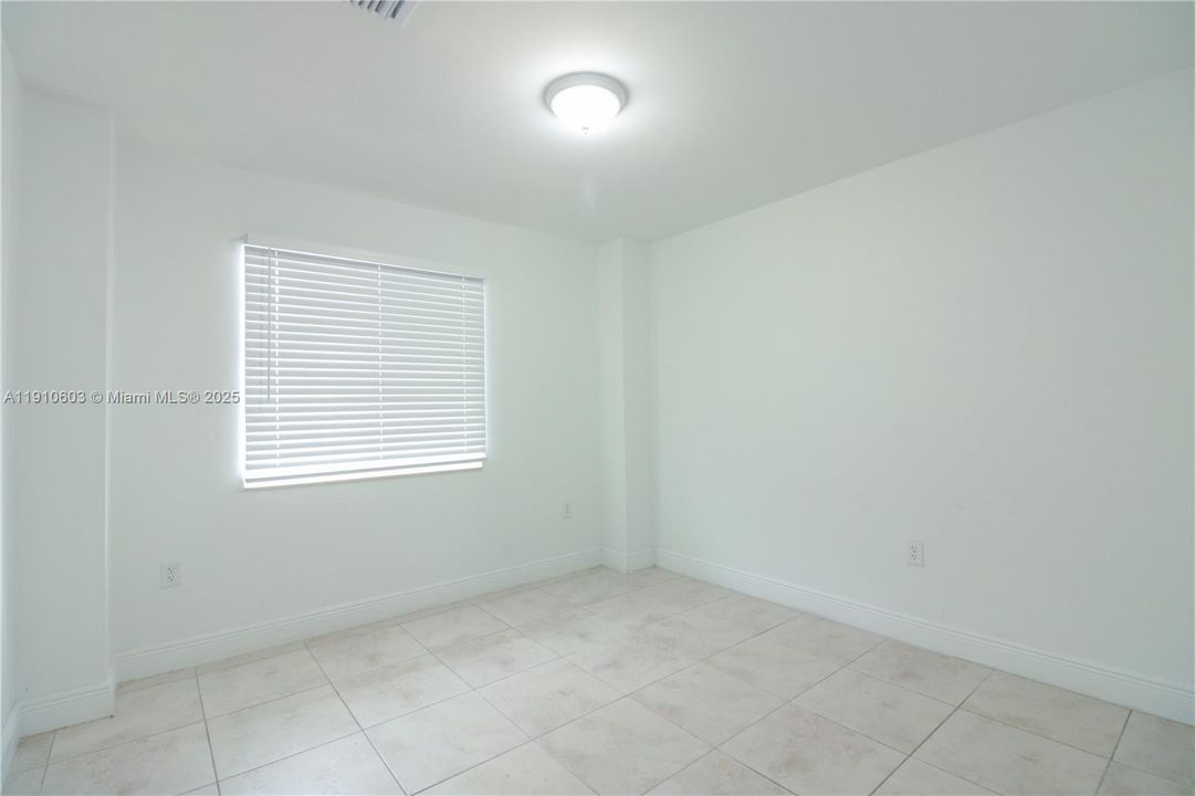 En Renta: $2,200 (3 camas, 1 baños, 1030 Pies cuadrados)