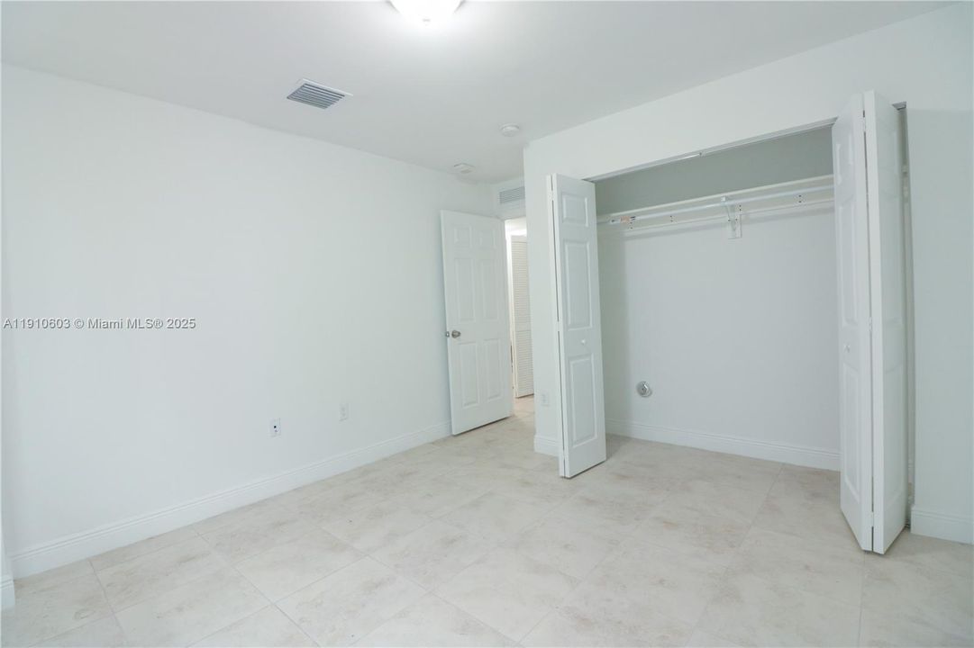 En Renta: $2,200 (3 camas, 1 baños, 1030 Pies cuadrados)