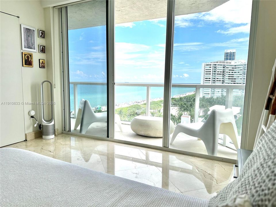 出租: $7,400 (2 贝兹, 2 浴室, 1680 平方英尺)