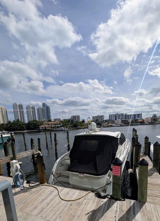 待售: $500,000 (没有数据)