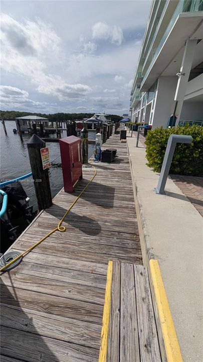 待售: $500,000 (没有数据)