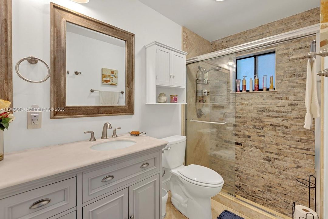 For Sale: $386,000 (3 beds, 2 baths, 1310 Square Feet)