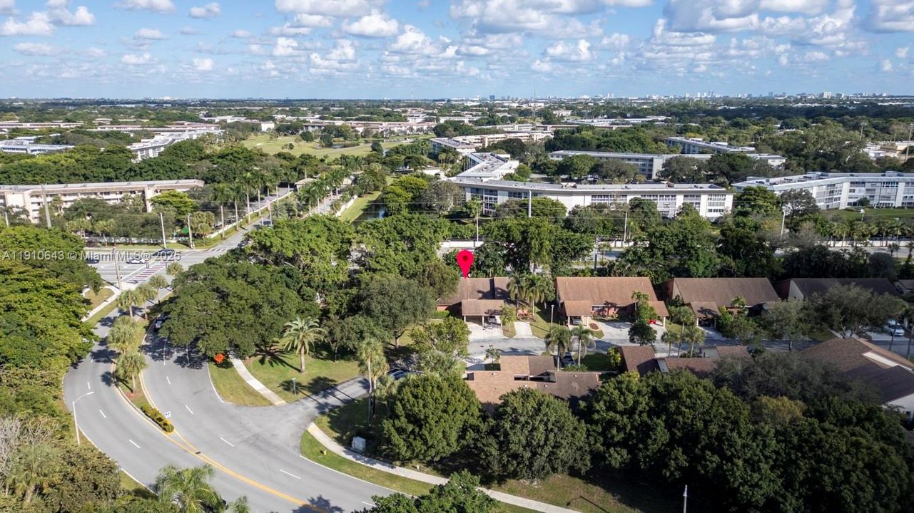 For Sale: $386,000 (3 beds, 2 baths, 1310 Square Feet)