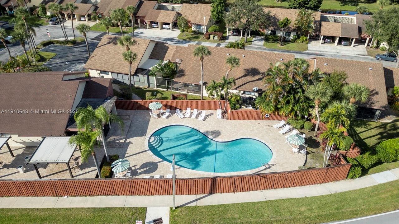 For Sale: $386,000 (3 beds, 2 baths, 1310 Square Feet)