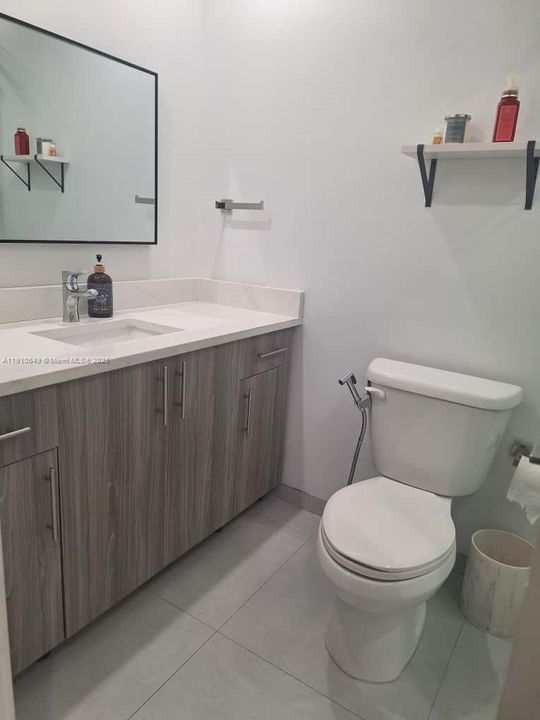 Active With Contract: $3,900 (3 beds, 2 baths, 1578 Square Feet)