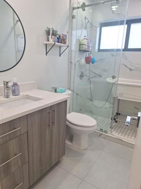 Active With Contract: $3,900 (3 beds, 2 baths, 1578 Square Feet)