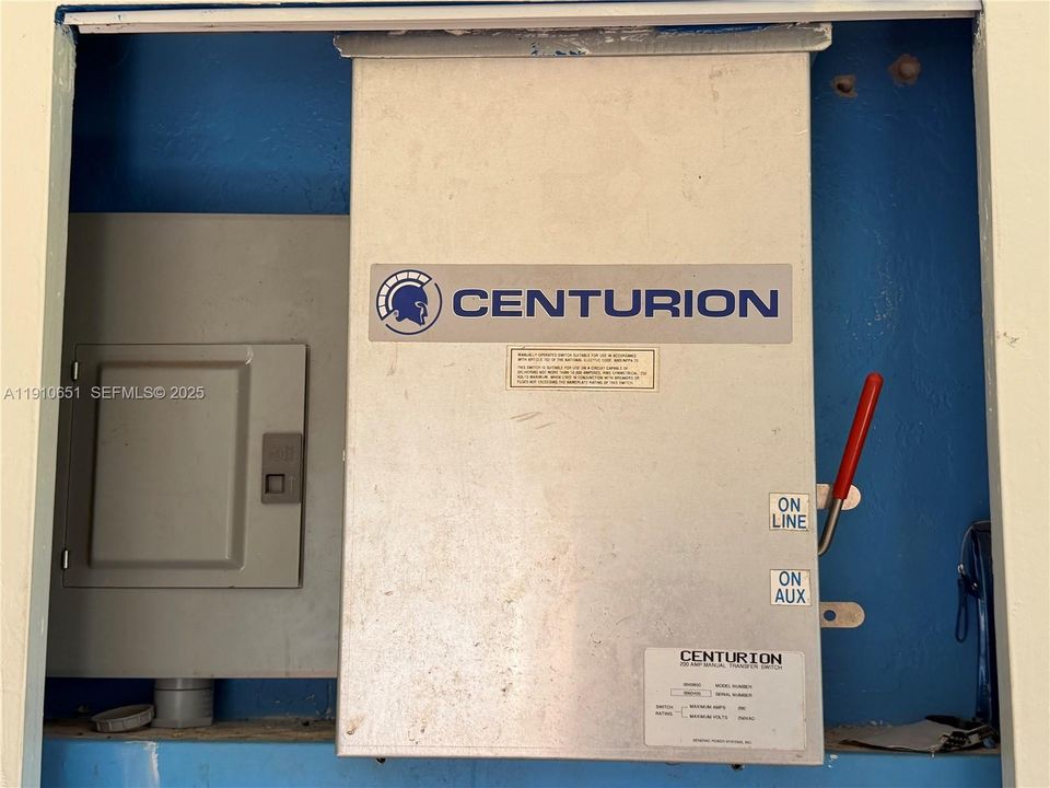 待售: $2,225,000 (4 贝兹, 2 浴室, 0 平方英尺)