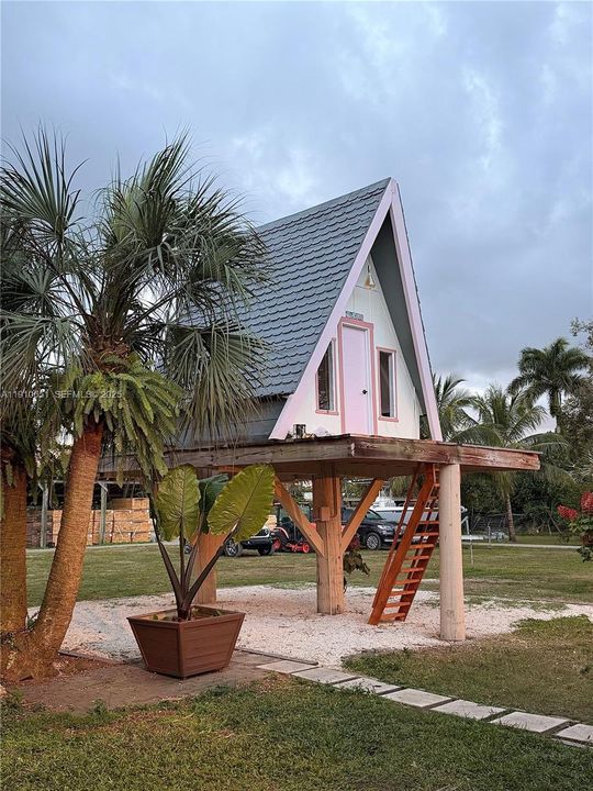 待售: $2,225,000 (4 贝兹, 2 浴室, 0 平方英尺)