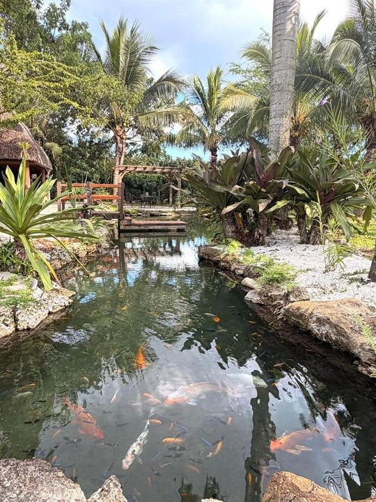 На продажу: $2,225,000 (4 спален, 2 ванн, 0 Квадратных фут)