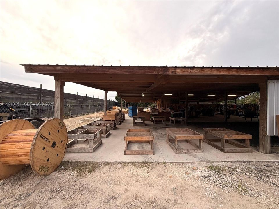 待售: $2,225,000 (4 贝兹, 2 浴室, 0 平方英尺)