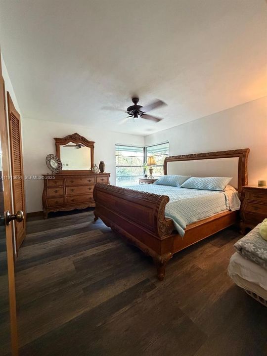 待售: $2,225,000 (4 贝兹, 2 浴室, 0 平方英尺)