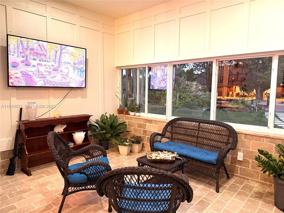 待售: $2,225,000 (4 贝兹, 2 浴室, 0 平方英尺)