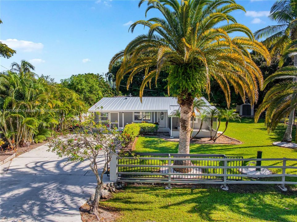 待售: $260,000 (3 贝兹, 3 浴室, 1117 平方英尺)