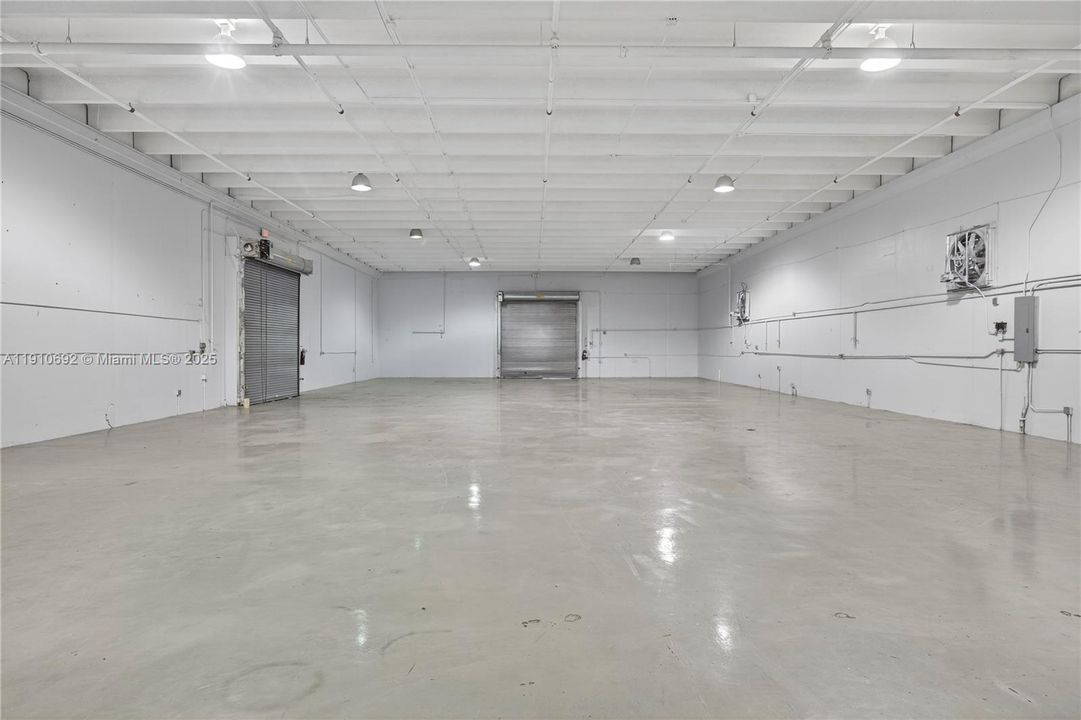 En Renta: $18,595 (0 camas, 0 baños, 0 Pies cuadrados)