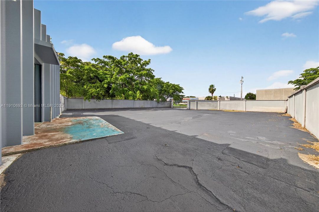 En Renta: $18,595 (0 camas, 0 baños, 0 Pies cuadrados)