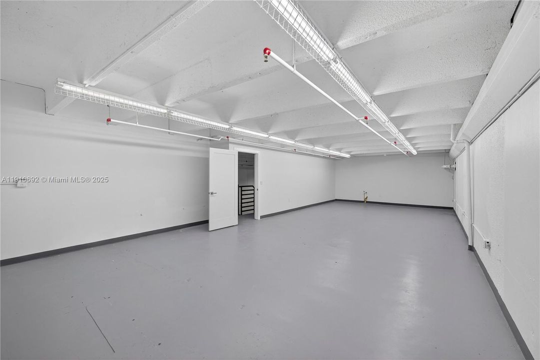 En Renta: $18,595 (0 camas, 0 baños, 0 Pies cuadrados)