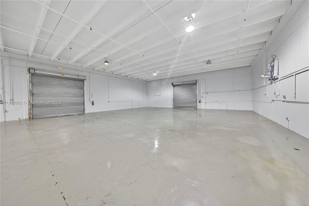 En Renta: $18,595 (0 camas, 0 baños, 0 Pies cuadrados)