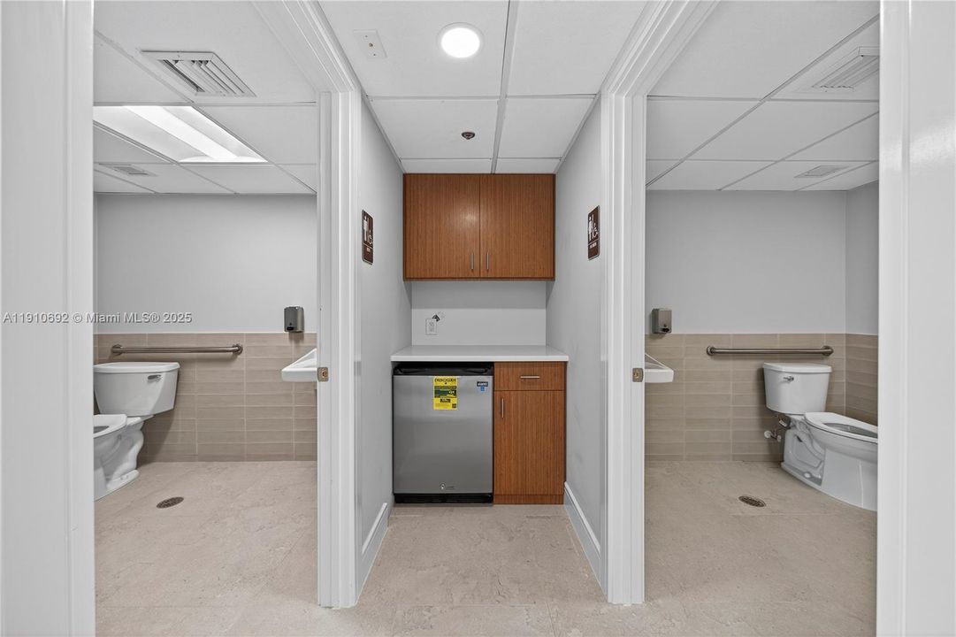 En Renta: $18,595 (0 camas, 0 baños, 0 Pies cuadrados)