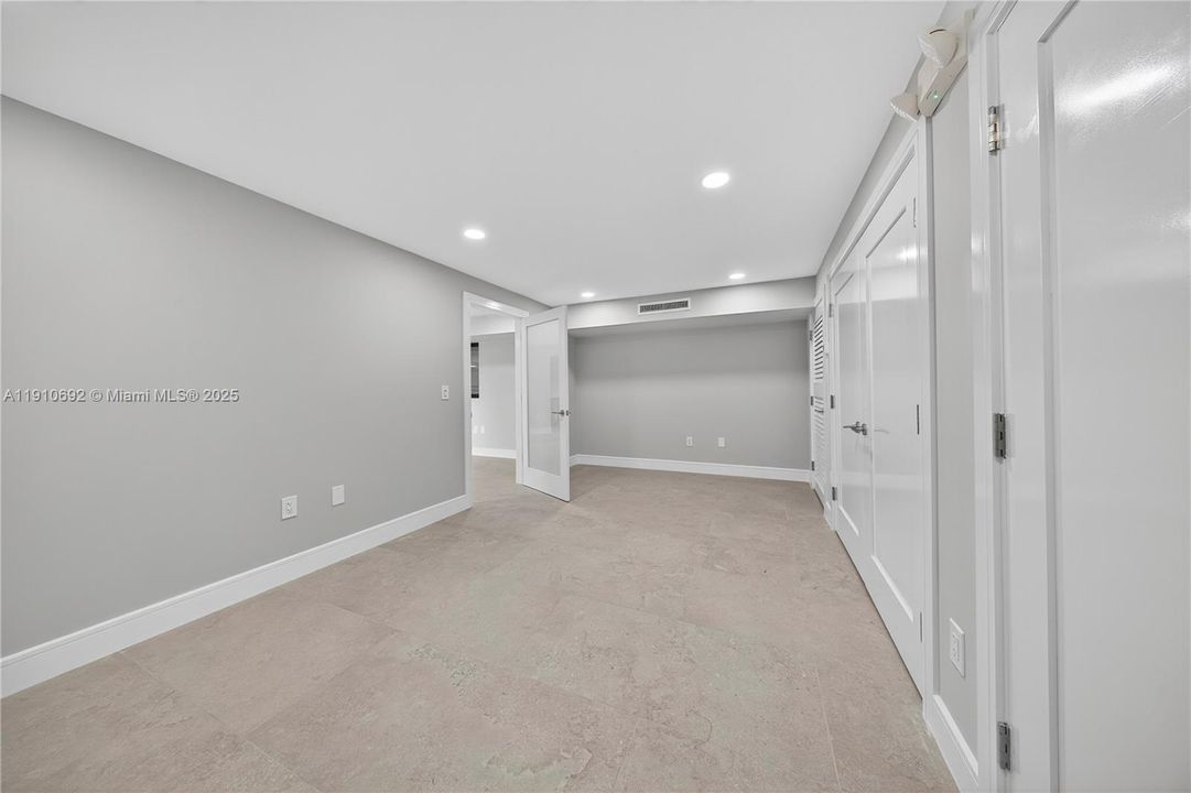 En Renta: $18,595 (0 camas, 0 baños, 0 Pies cuadrados)