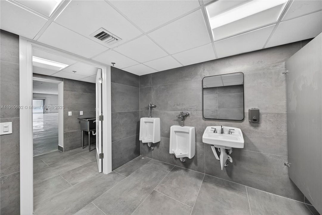 En Renta: $18,595 (0 camas, 0 baños, 0 Pies cuadrados)