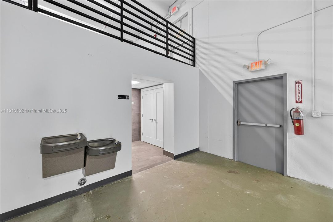 En Renta: $18,595 (0 camas, 0 baños, 0 Pies cuadrados)