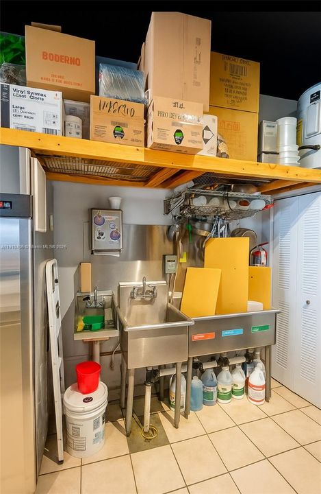 На продажу: $43,500 (0 спален, 0 ванн, 0 Квадратных фут)