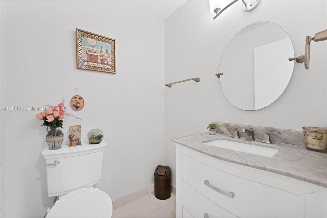 Active With Contract: $1,745,000 (4 beds, 2 baths, 3280 Square Feet)