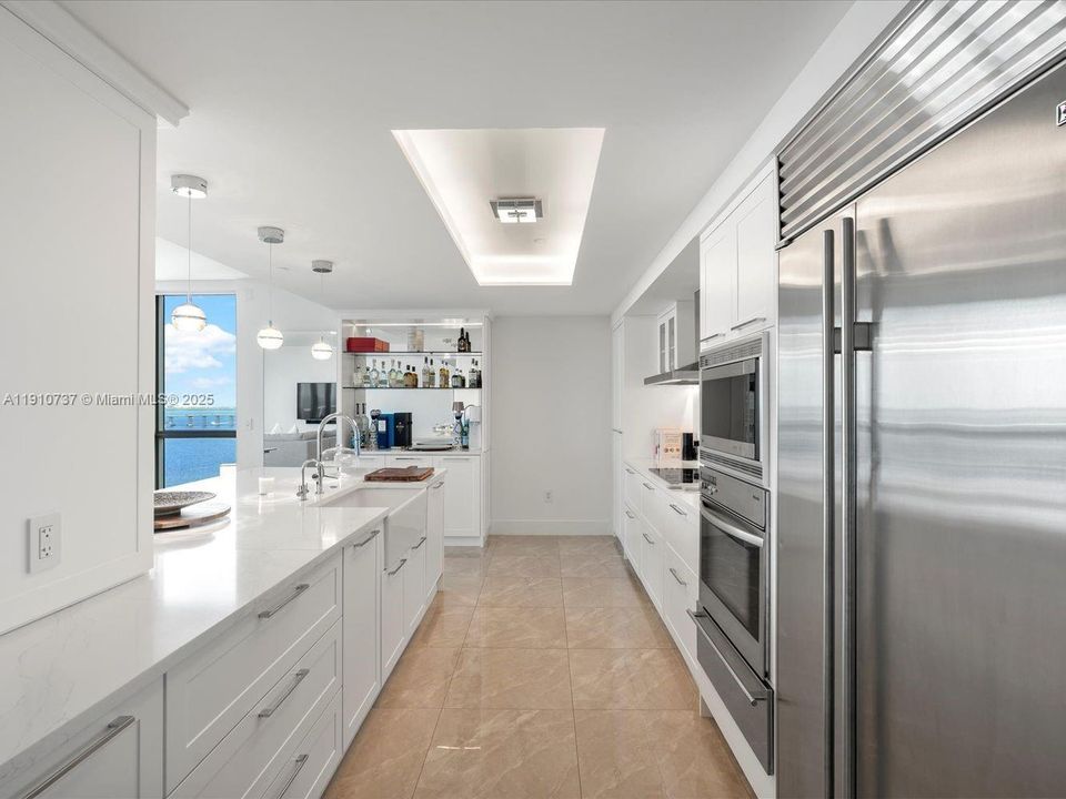 Active With Contract: $12,000 (2 beds, 2 baths, 1878 Square Feet)