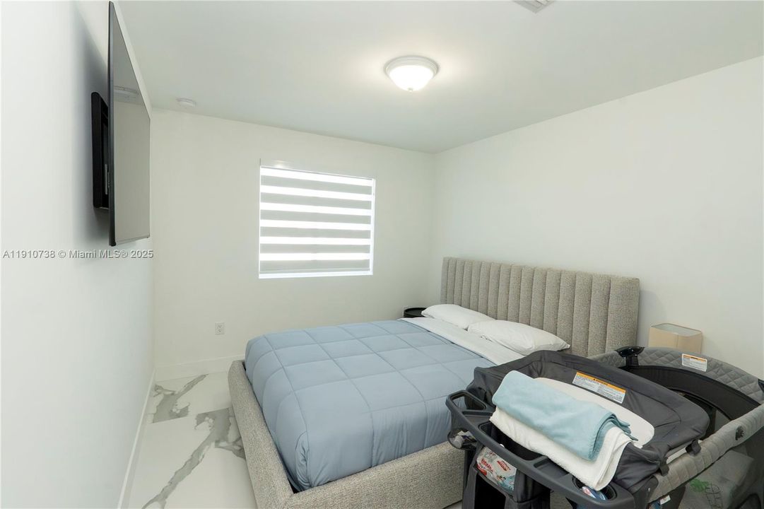 待售: $1,980,000 (3 贝兹, 3 浴室, 1825 平方英尺)