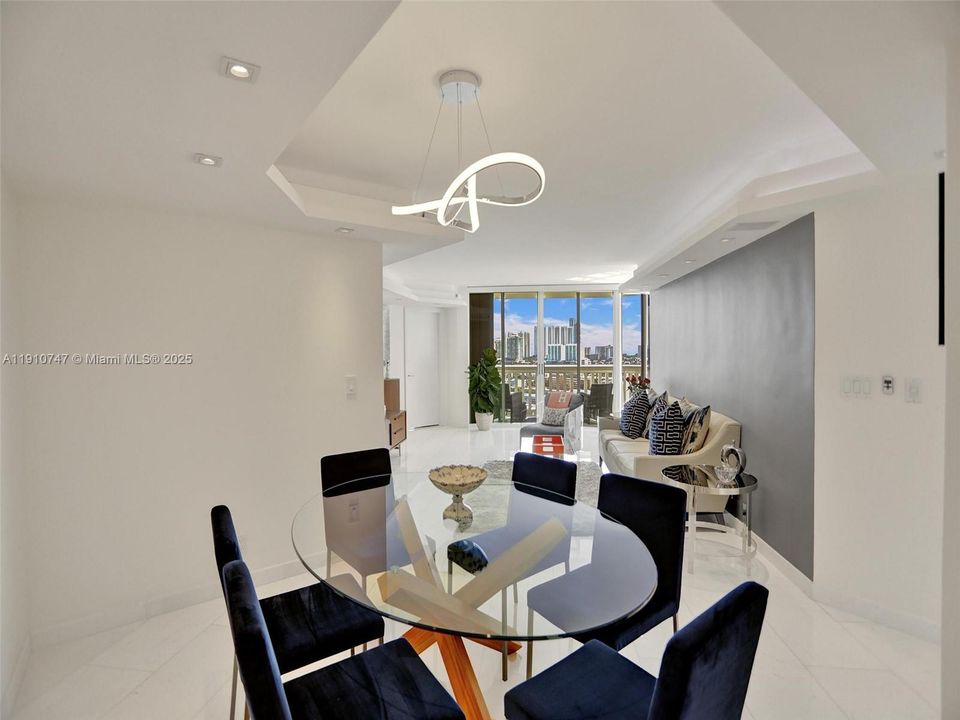 For Sale: $699,000 (3 beds, 3 baths, 1840 Square Feet)