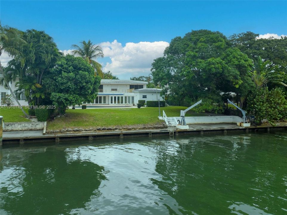 待售: $11,500,000 (4 贝兹, 4 浴室, 4206 平方英尺)