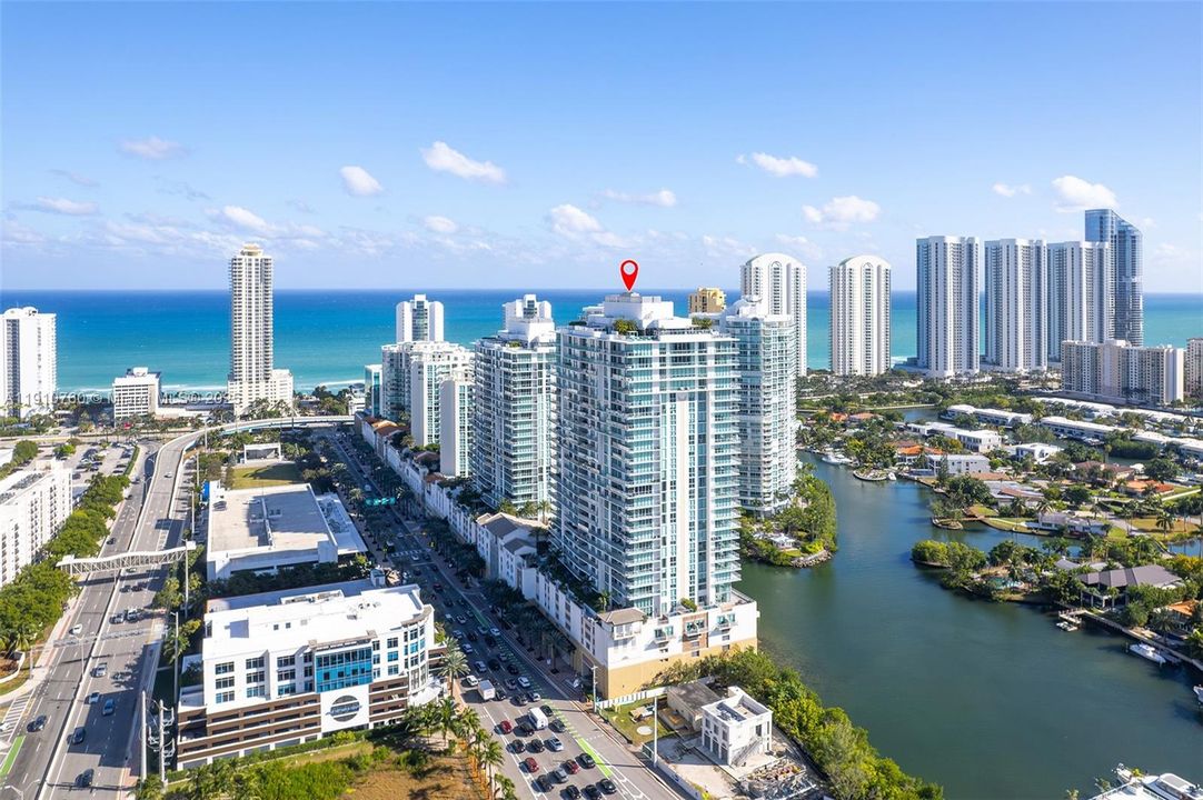 For Sale: $1,890,000 (2 beds, 2 baths, 1892 Square Feet)