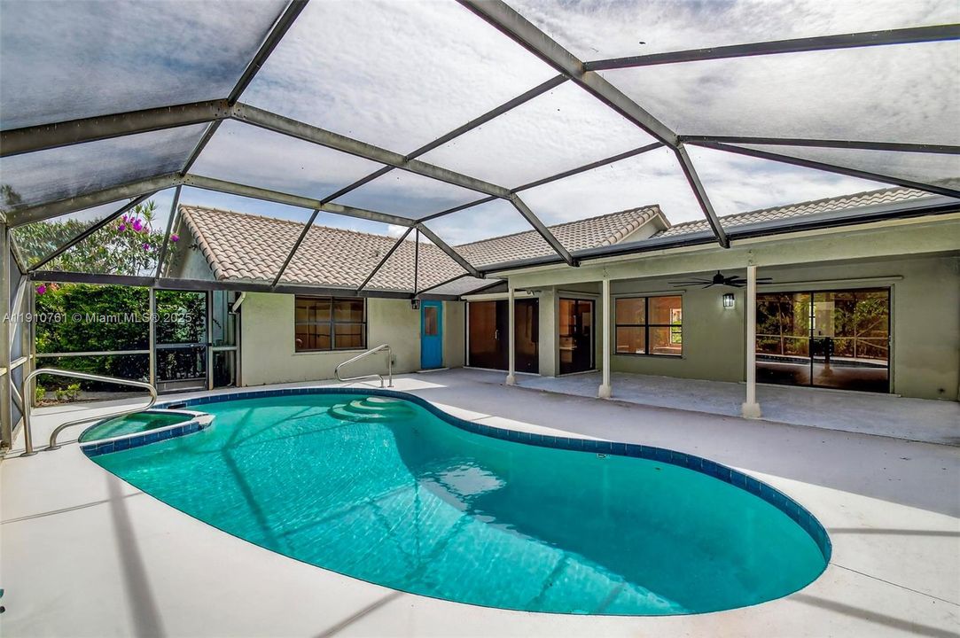 For Rent: $5,000 (4 beds, 2 baths, 2426 Square Feet)