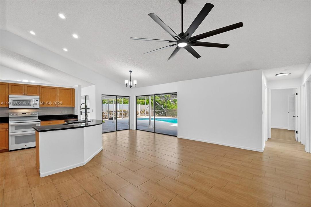 For Rent: $5,000 (4 beds, 2 baths, 2426 Square Feet)